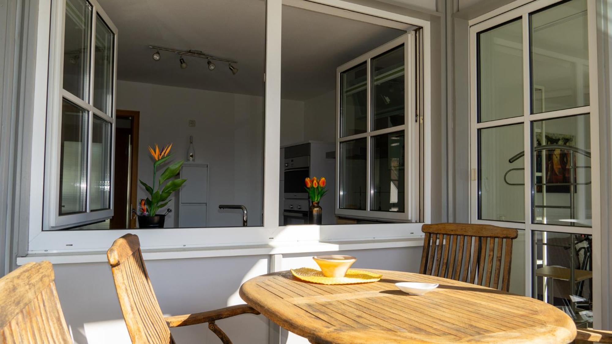 Grosszuegiges Helles Penthouse -Komplette Etage- Mit Balkon Und Stellplatz In Ruhiger Lage Кульмбах Экстерьер фото